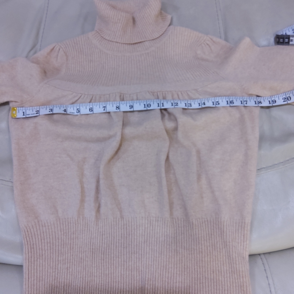 Vertical design 100% cashmere turtle neck sweater - Picture 6 of 8